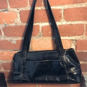 Women’s Leather Oblong Rectangular Shoulder Bag. Excellent Condition